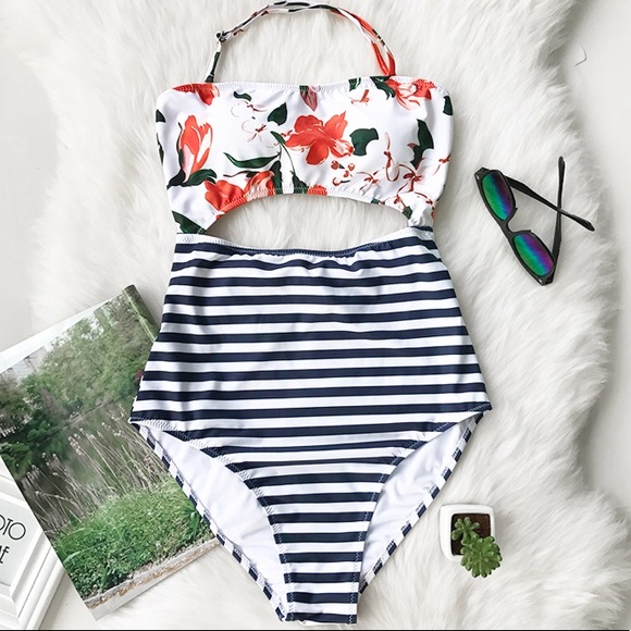 SOLD OUT - Picture 4 of 6